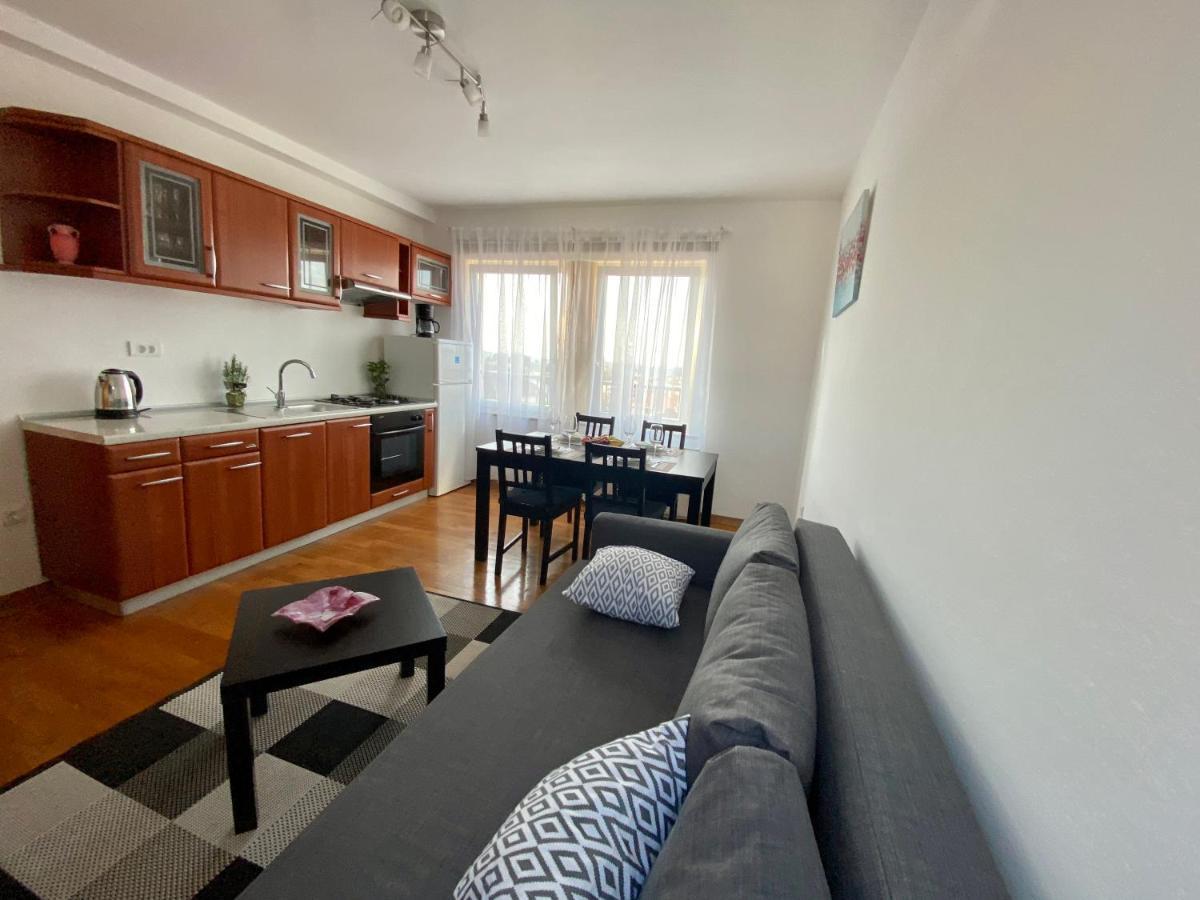 Penthouse Cityview Пула Екстер'єр фото